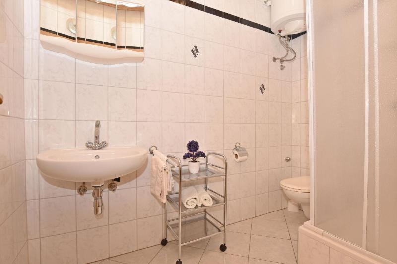 Apartment Angelina - image 28