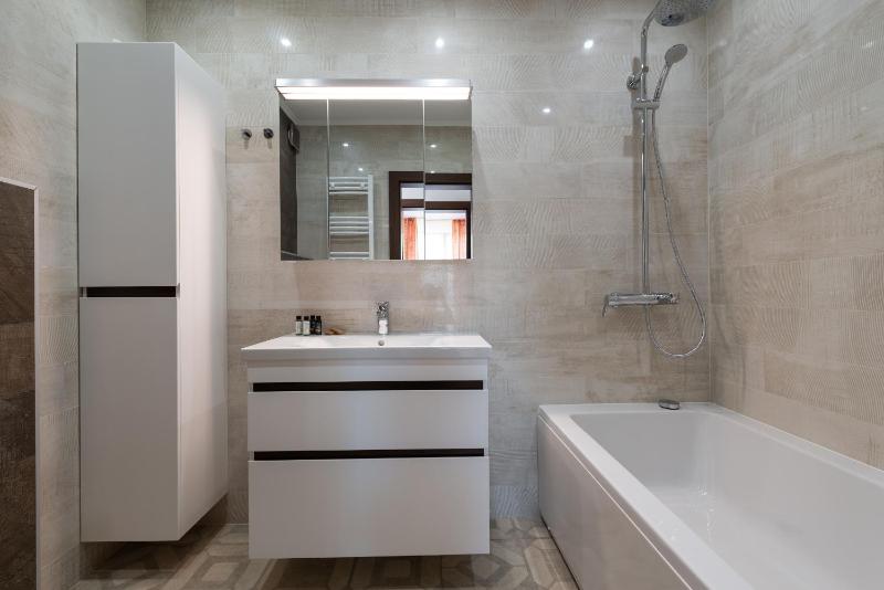 Three-Bedroom Apartment image 3