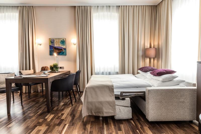 Junior Suite image 3