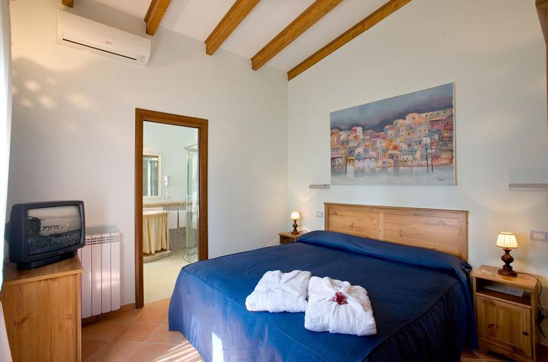 Hotel O Sole Mio - image 13