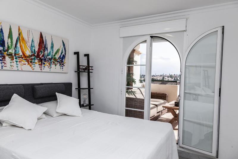 Señorío de Aloha Apartahotel - image 32