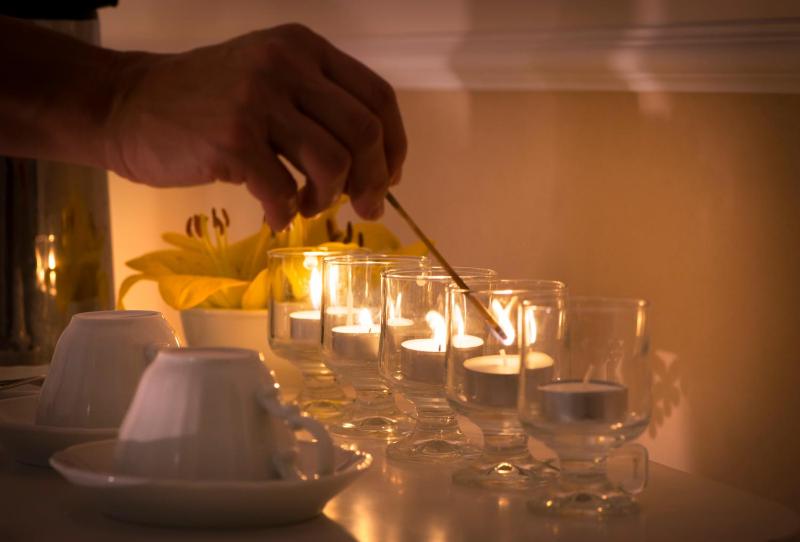 Double or Twin Room with Sea View Balcony image 4