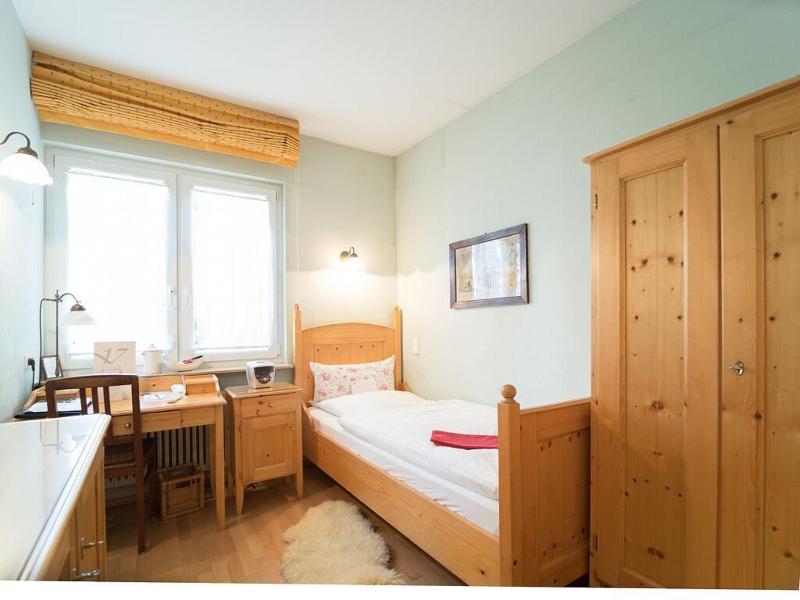 Single Room image 3