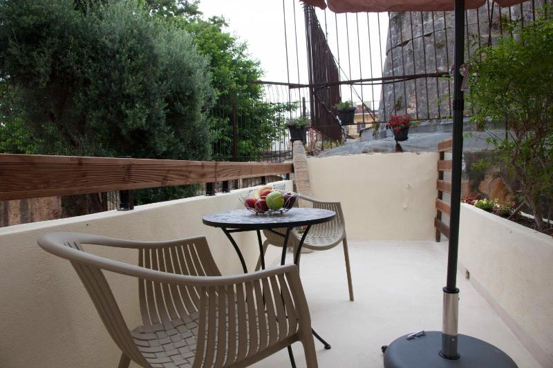 Shalom Luxury Rooms Kondilaki - image 7