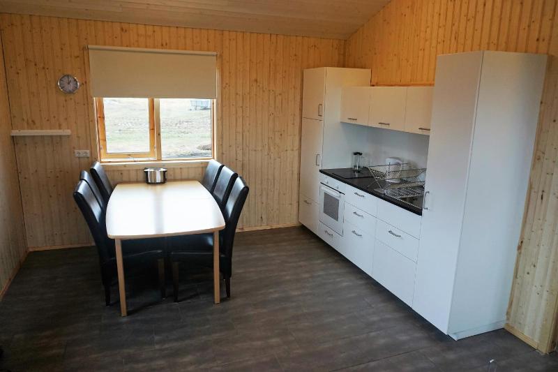 Two-Bedroom House image 4