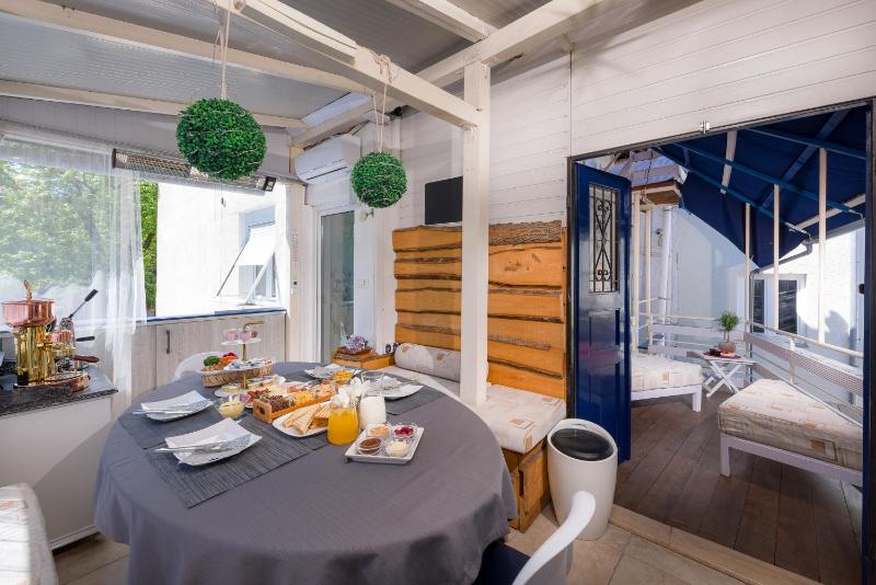 Anastasia Suites Zagreb - image 5