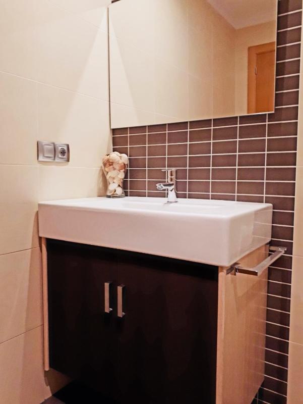 Apartment image 3