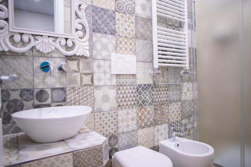 King Room with Balcony image 3