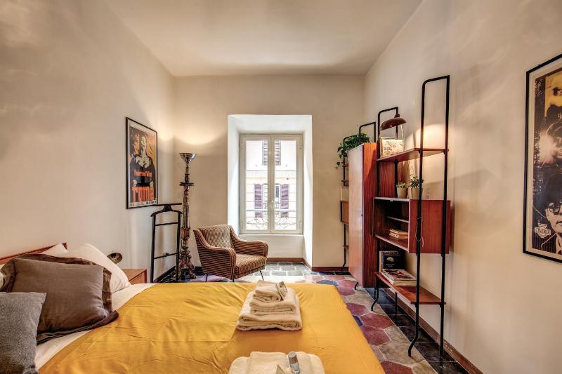 Apartment image 3