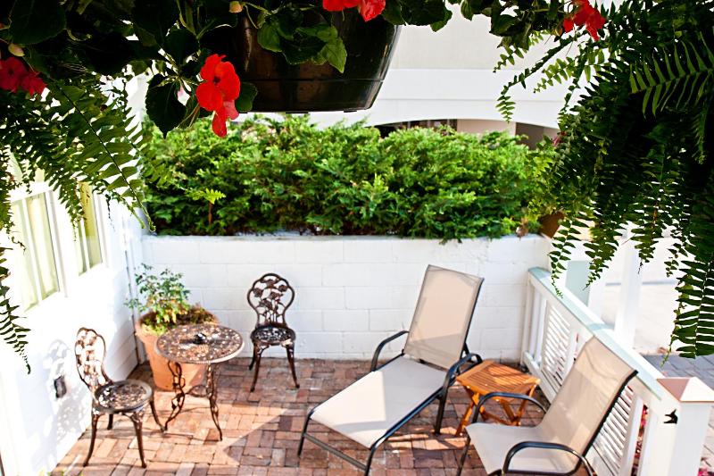 DeSoto Beach Gardens - image 19