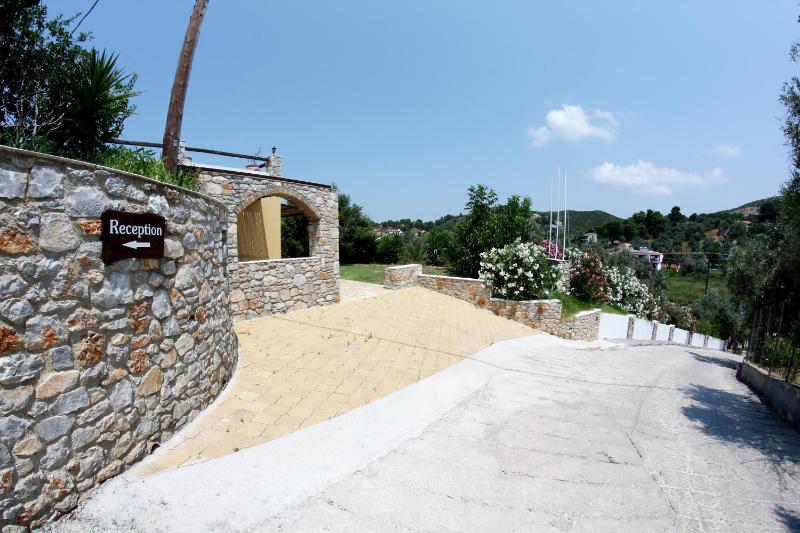 Skiathos Island Suites - image 37
