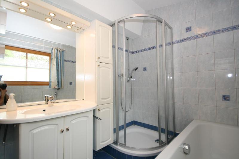 Two-Bedroom Apartment with Balcony image 3