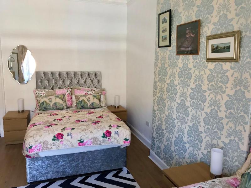 Apartment image 2