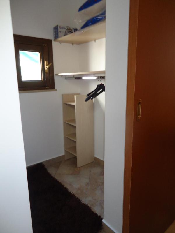 Sole - image 10
