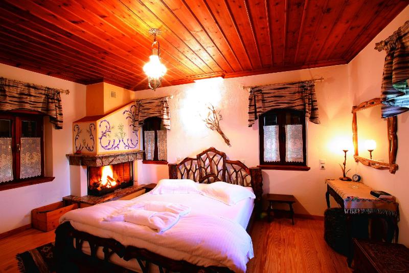 Double Room with Fireplace image 3