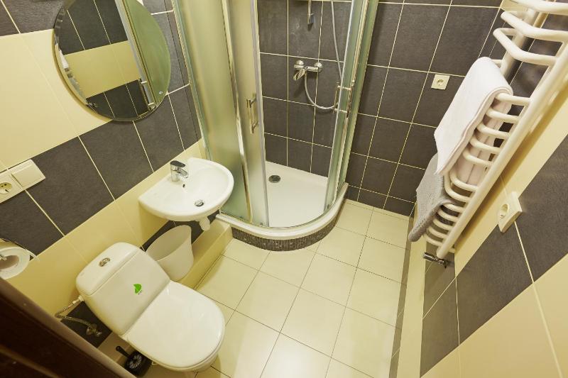 Apartment Fedkovycha - image 10