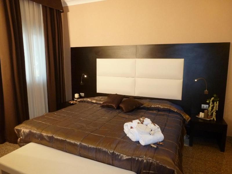 EH Suites Rome Airport Euro House Hotels - image 15