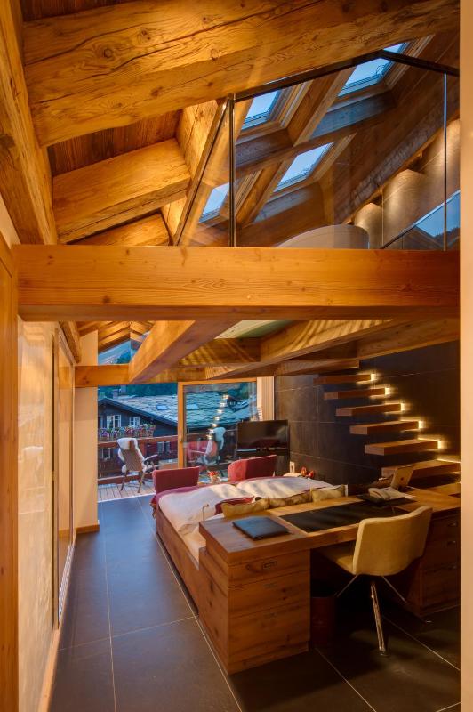 Sky Room with Matterhorn View image 4