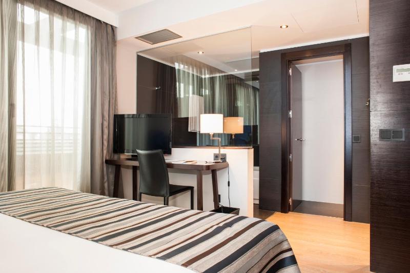 Superior Double or Twin Room image 2