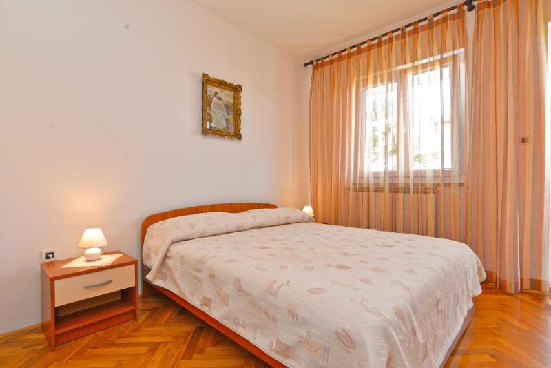 Apartment image 2