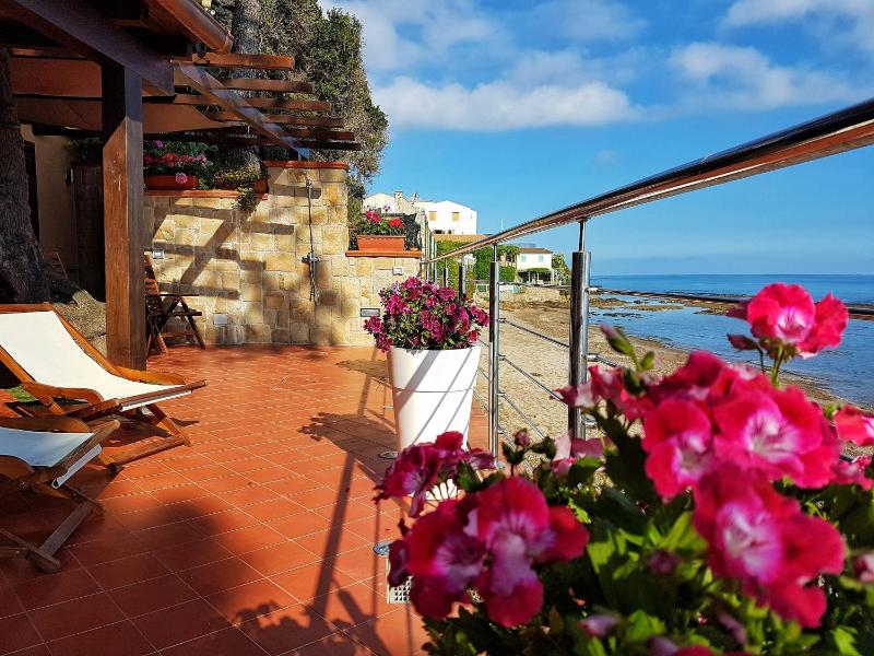 Brezza Marina Guesthouse - image 16