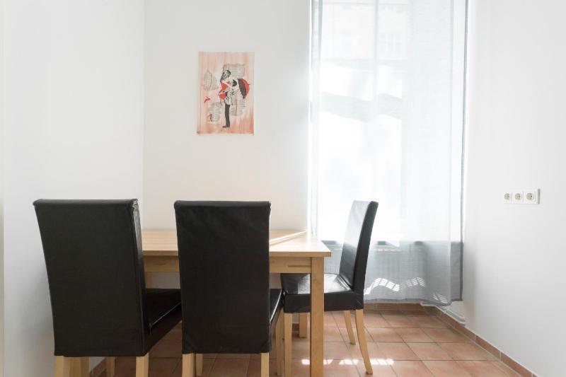 Standard Suite image 4