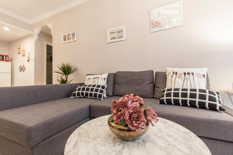 Elegante apartamento en el corazon de Sevilla. - image 13