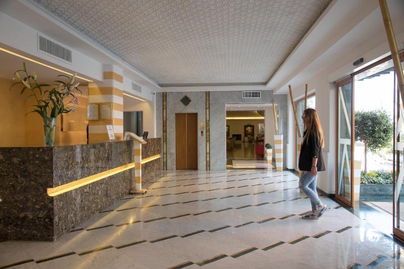 Hotel Villa Maria - image 27