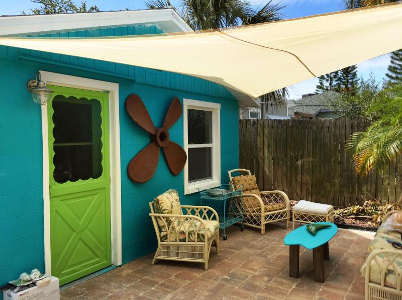 Two-Bedroom House image 2