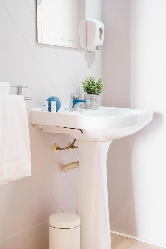 Superior Double Room image 4