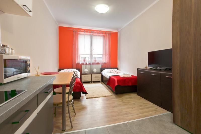 Apartment image 3