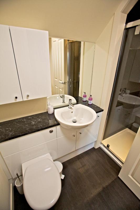 Deluxe Double Room with Sea View image 3