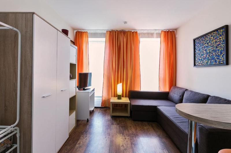 Apartment image 3