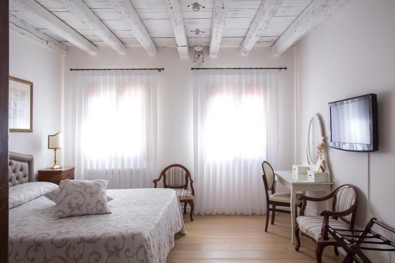 Suite image 1