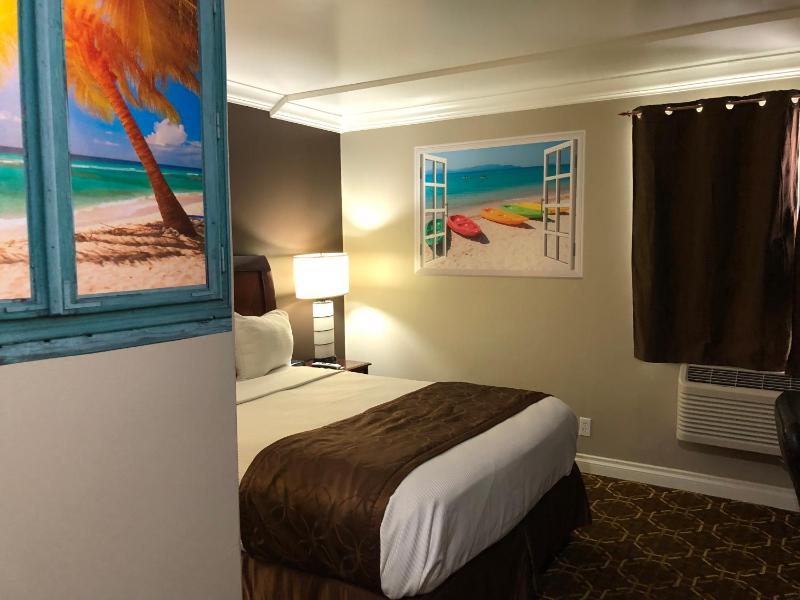 Knights Inn - image 7