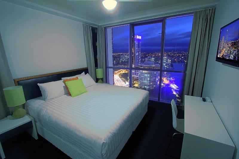 The Towers Of Chevron Renaissance - Holidays Gold Coast - image 15