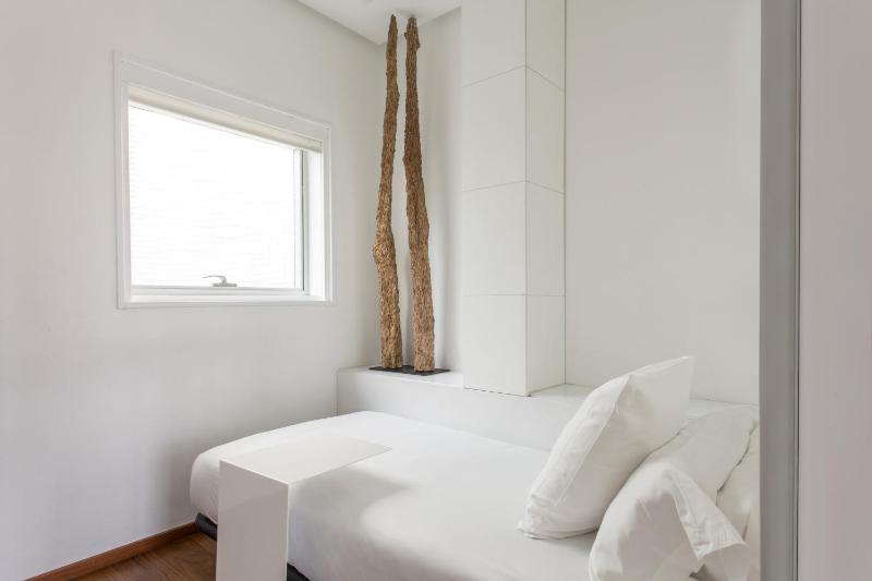 Deluxe Apartment with view image 3