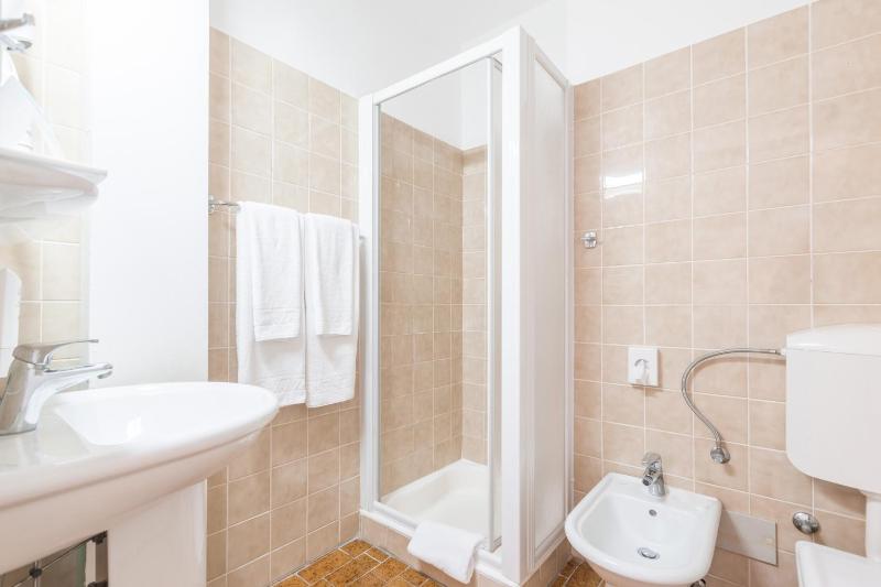 One-Bedroom Apartment (3 Adults) image 2