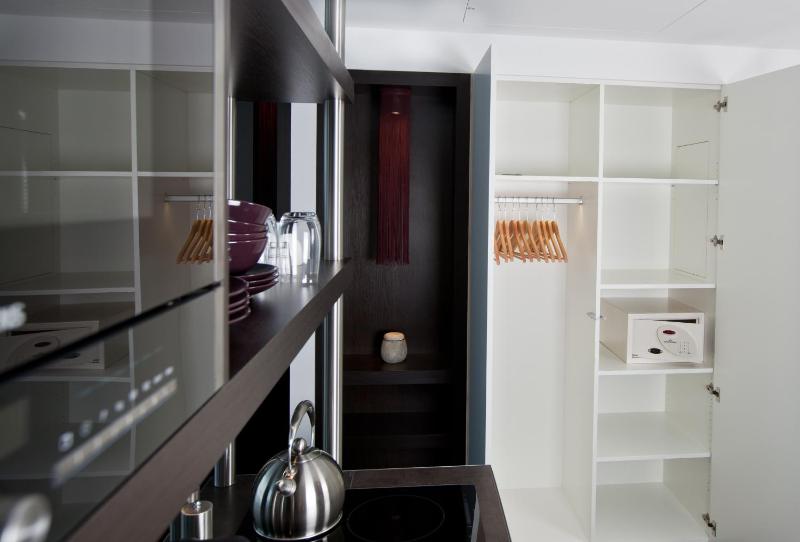 Studio Apartment XL image 2