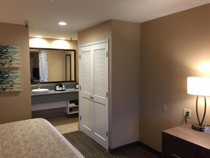 King Room image 2