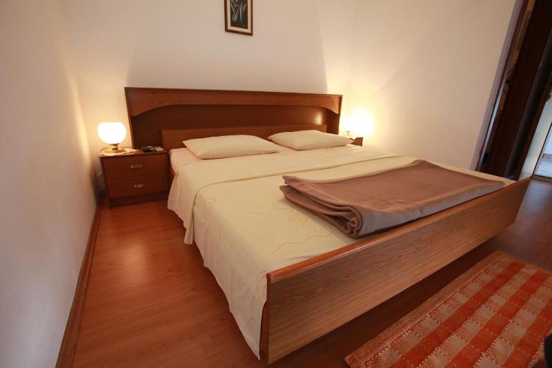 One-Bedroom Apartment with Balcony image 1