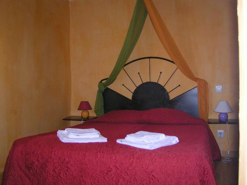 Double Room image 3