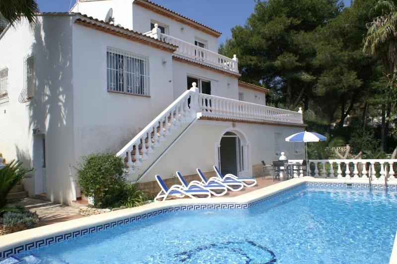 Five-Bedroom Villa image 2