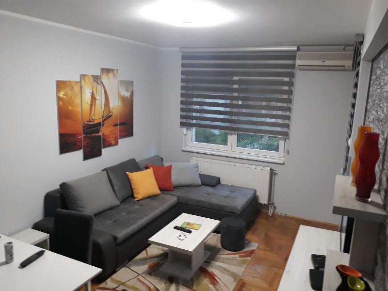 Apartment image 3