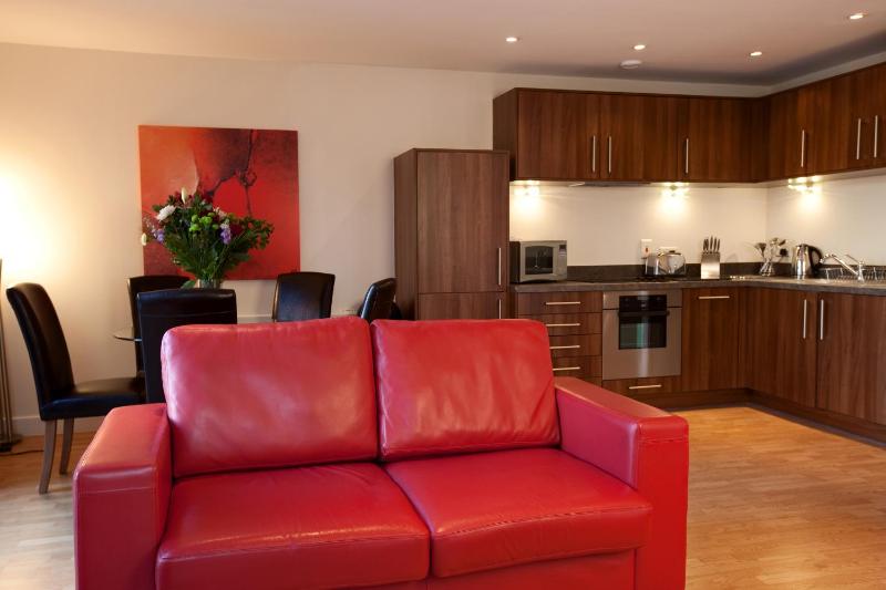 The Spires Serviced Apartments Birmingham - image 39