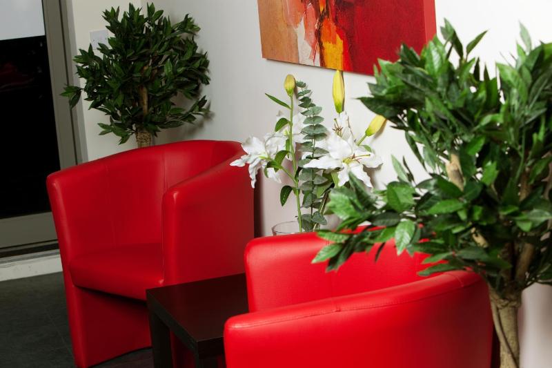The Spires Serviced Apartments Birmingham - image 27