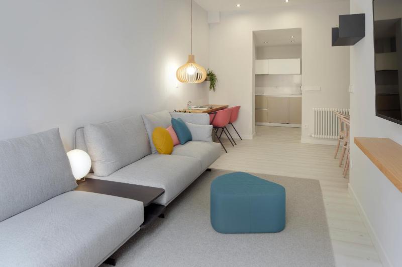 Bilbao Plaza by FeelFree Rentals - image 13