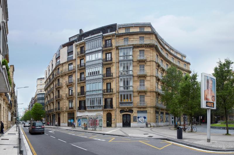Bilbao Plaza by FeelFree Rentals - image 5