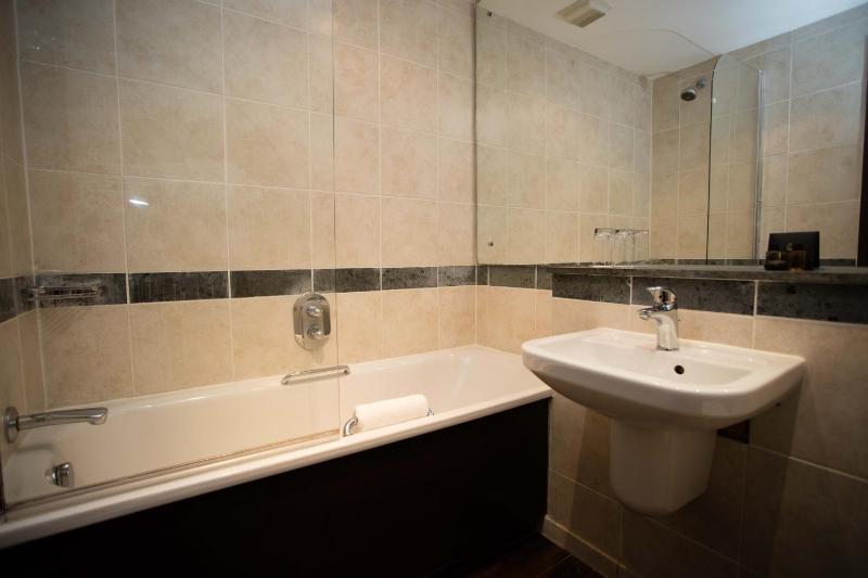 Standard Double Room image 2
