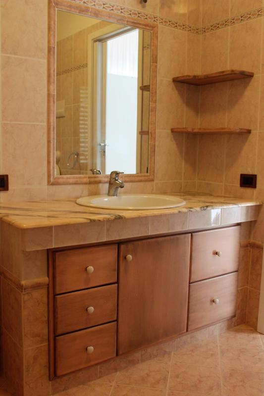 Double or Twin Room with Balcony image 3